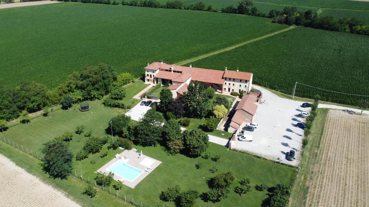 Agriturismo Borgo Tecla Rosà Dış mekan fotoğraf