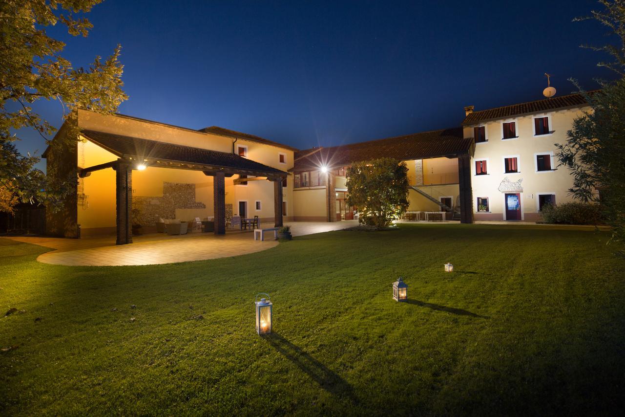 Agriturismo Borgo Tecla Rosà Dış mekan fotoğraf